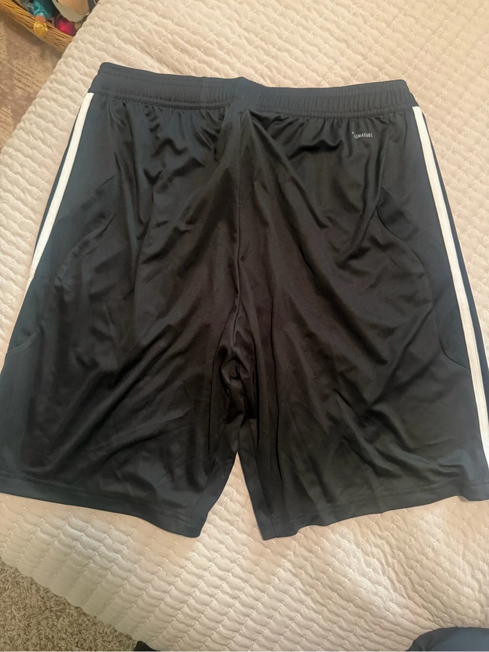 adidas lightweight black